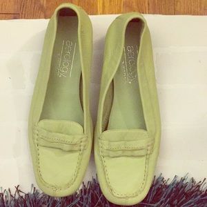 Perfect for Spring! 🌸 Cute pastel green loafers!